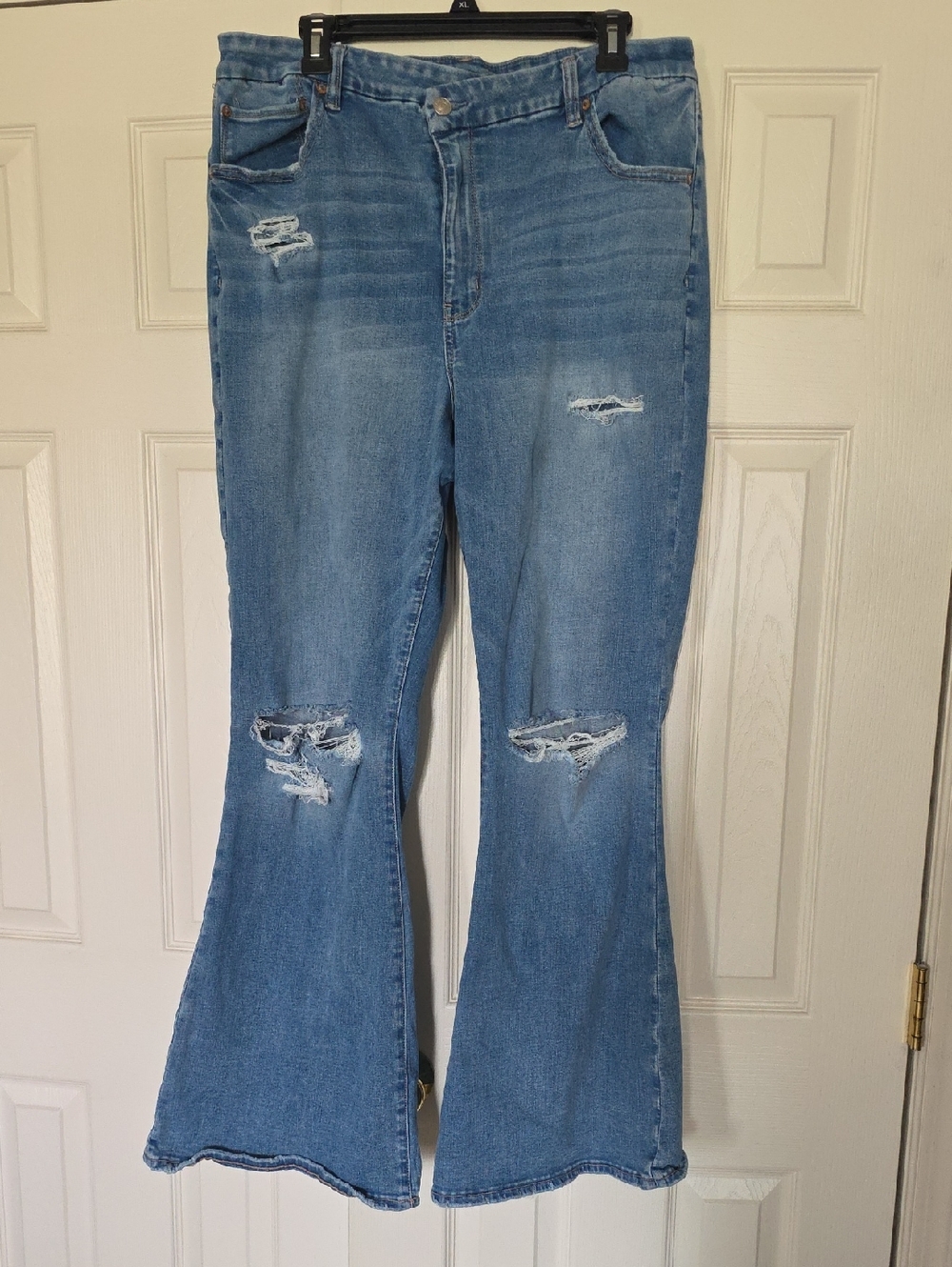 American Eagle Outfitters Medium Blue Distressed Flare Jeans
